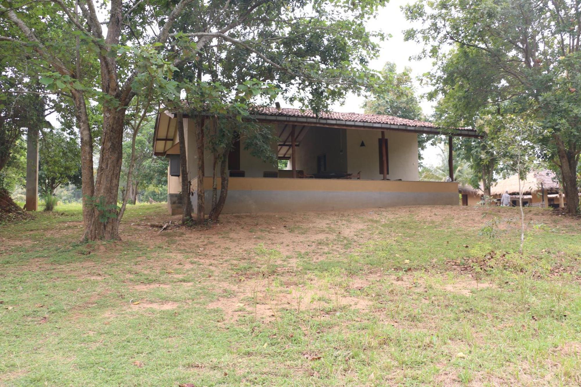 Вилла Wildescape, Yala Blocks 3 & 5 Buttala Экстерьер фото